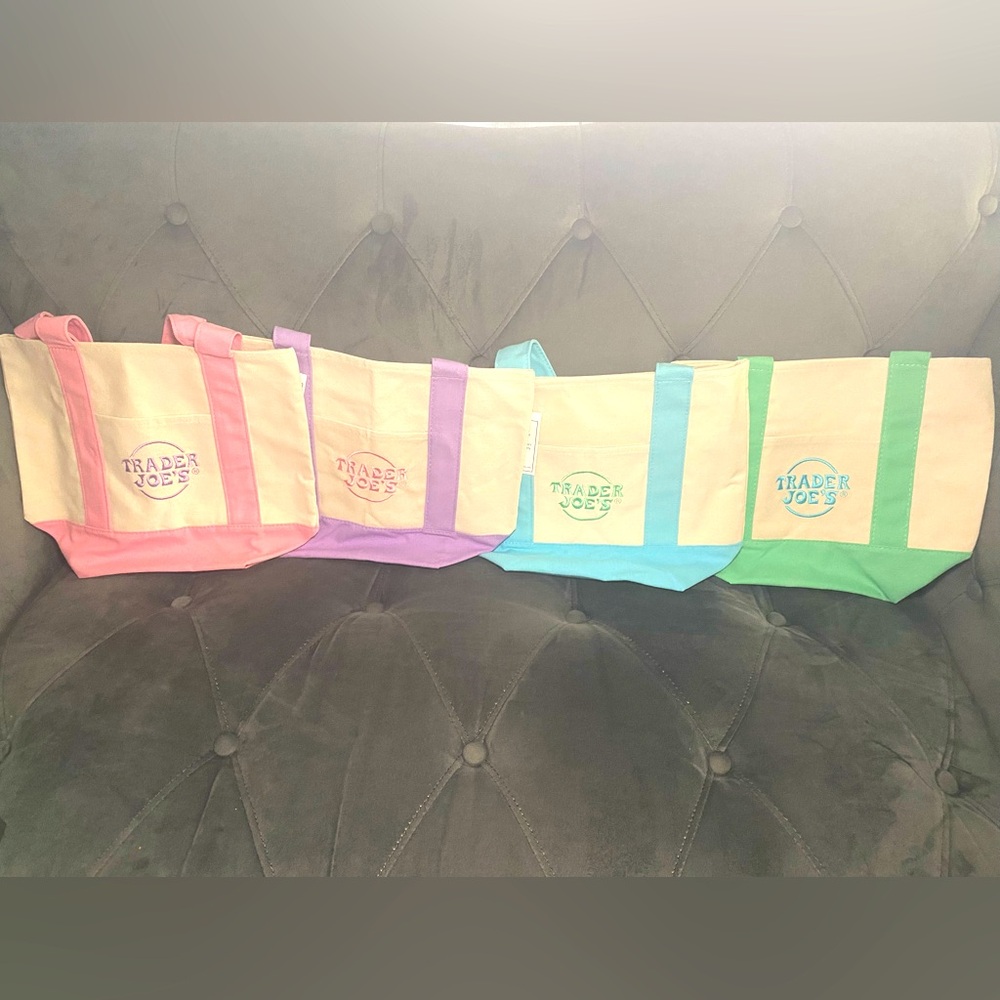 2026 *SET OF FOUR* Trader Joe’s Mini Canvas Tote Bags in Pastel Colors
